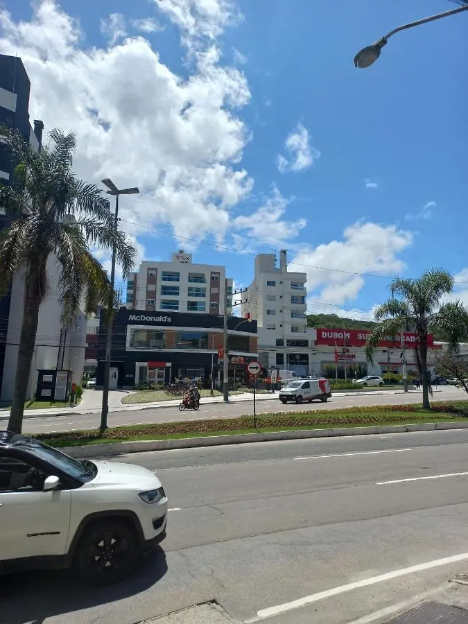 Studio Reformado No Centro Com Garagem, A 2Min Praia Apartment Balneario Camboriu