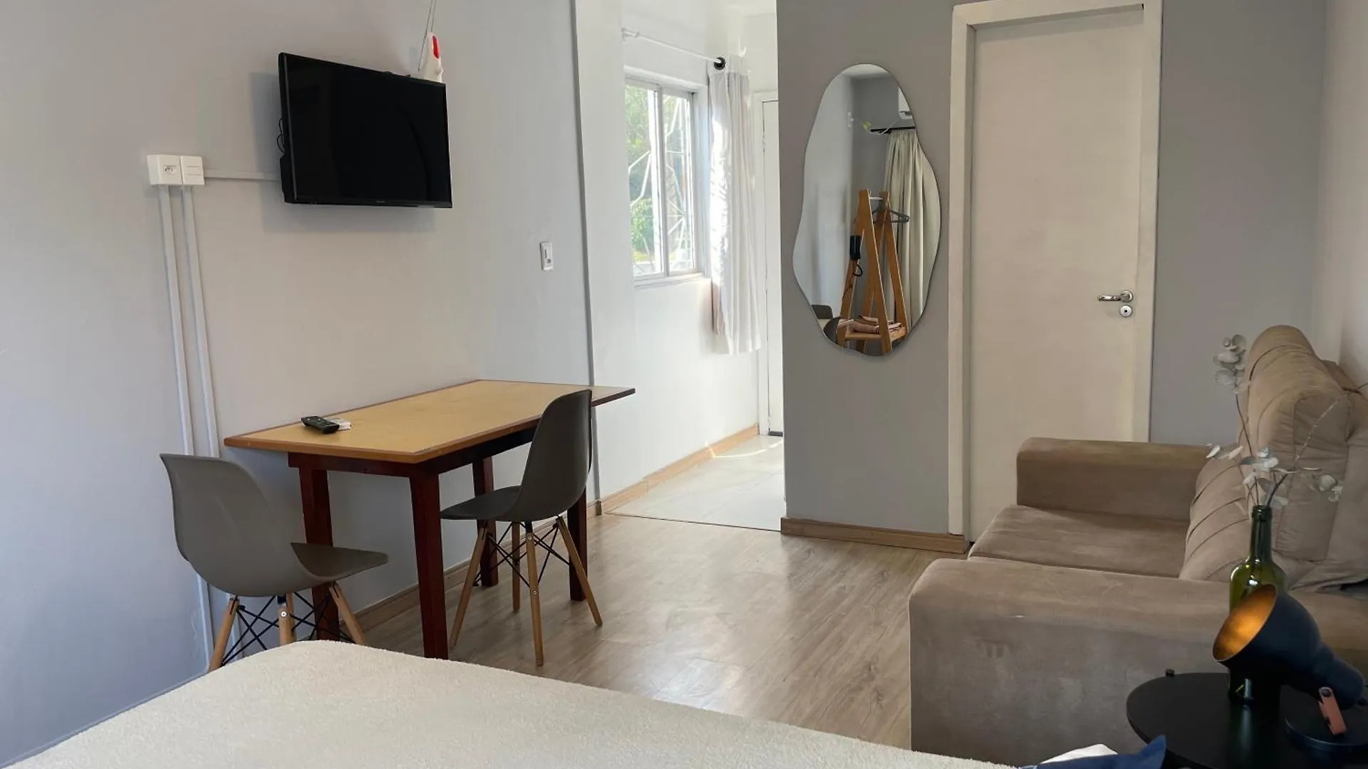 Studio Reformado No Centro Com Garagem, A 2Min Praia Apartment Balneario Camboriu